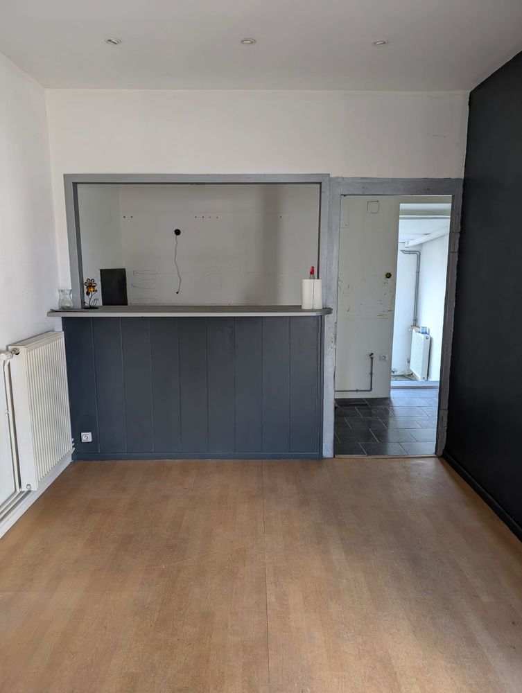 MAISON EN PIERRE 66 M² - JARDIN - 35 KM DE LYON - 135 000 £