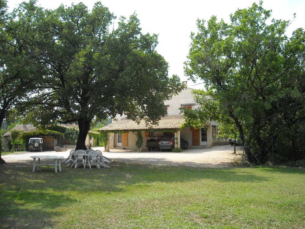 Studio meublé de 27m2 au calme