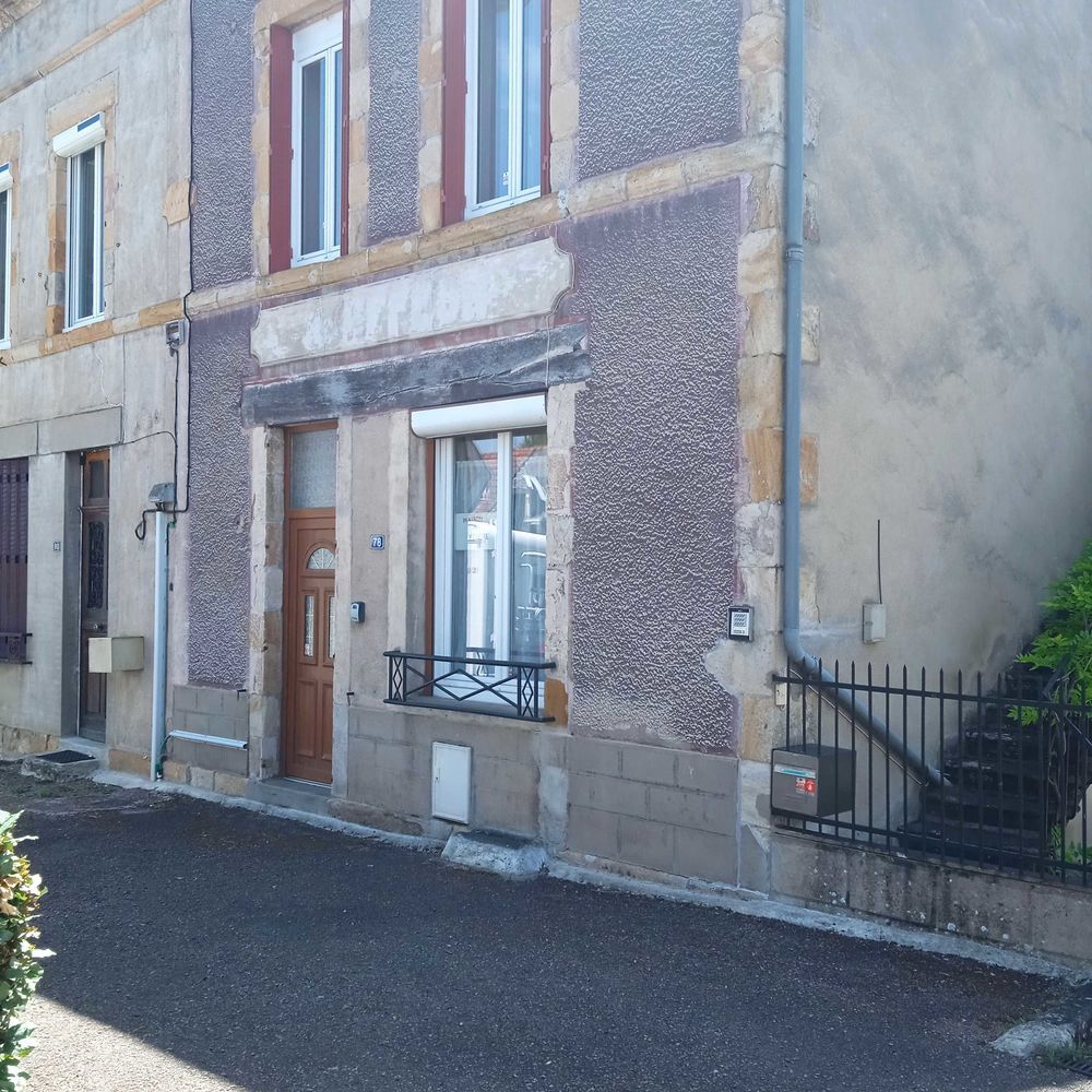 maison à Bézenet