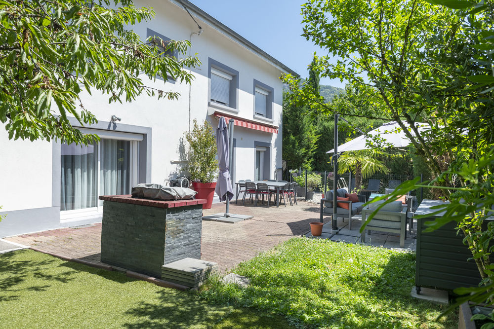 " Maison " centre-ville de Voiron.