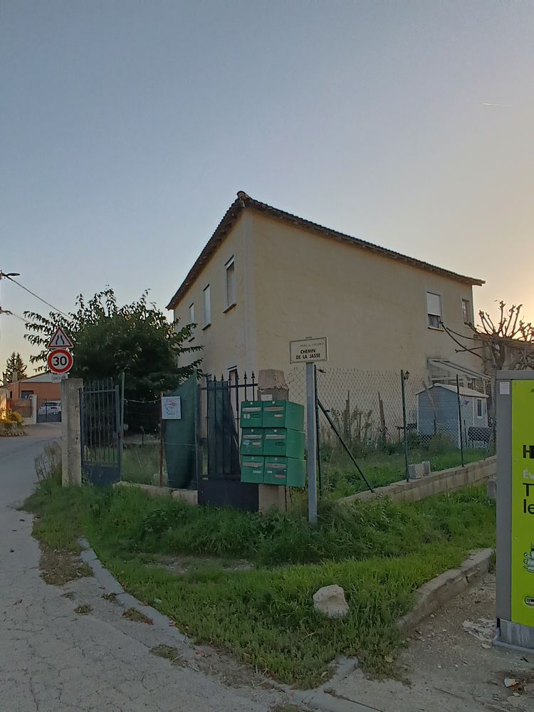 Maison de rapport 20 pièces