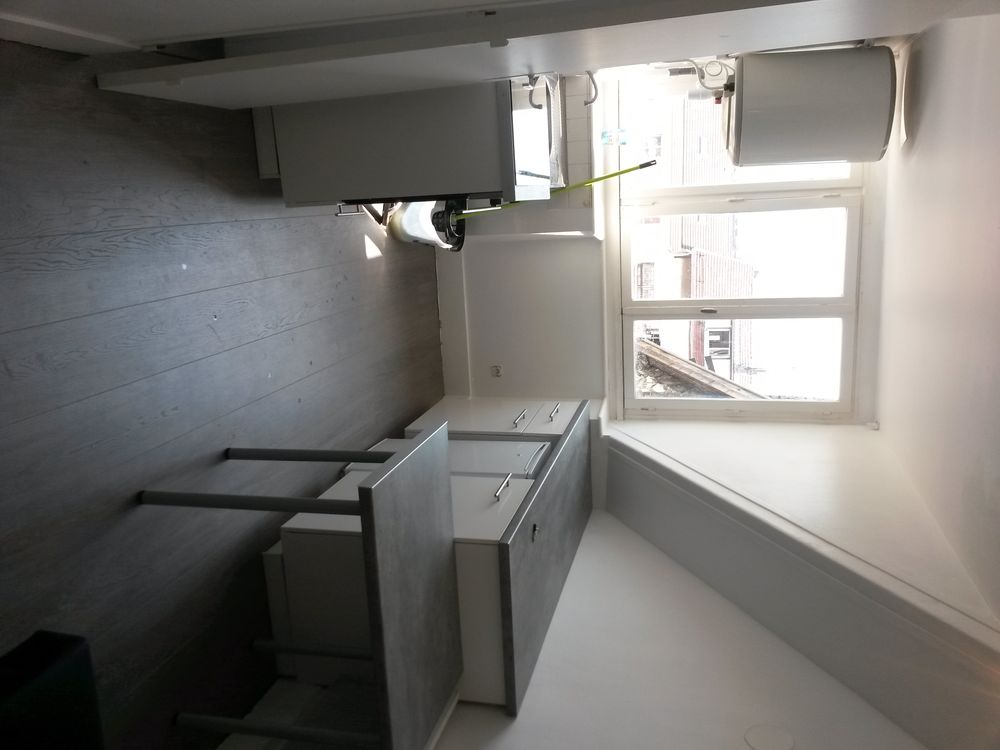 Studio refait à Neuf avec cuisine équipée Quartier AIGLE