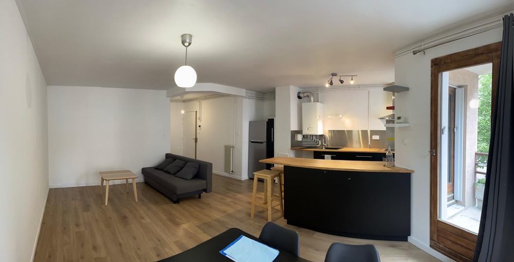 T2 rénové avec balcon et place de parking