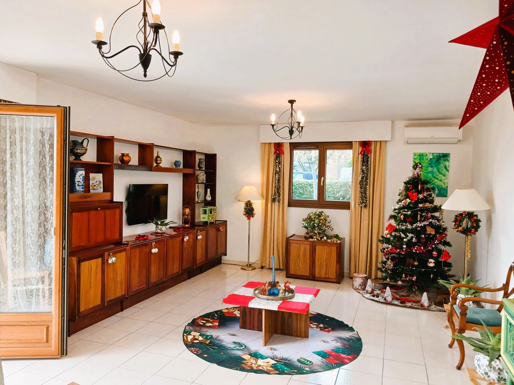 VILLA FAMILIALE