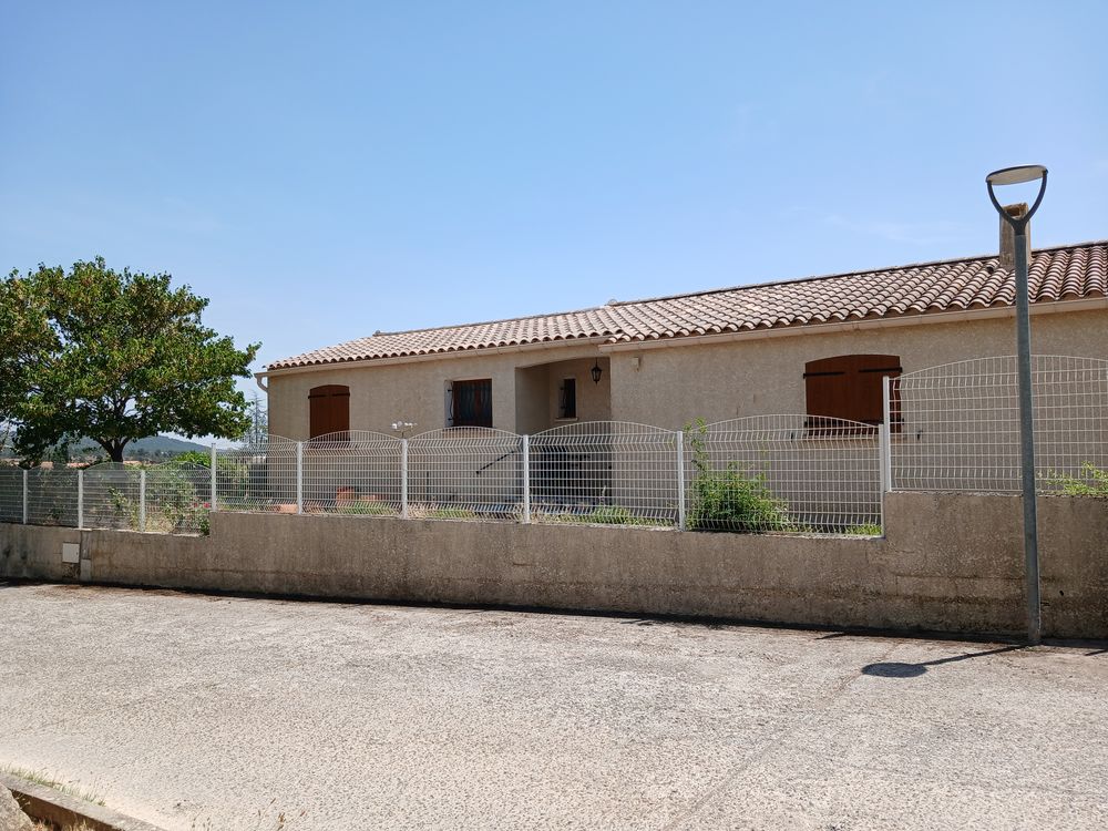VILLA FAMILIALE