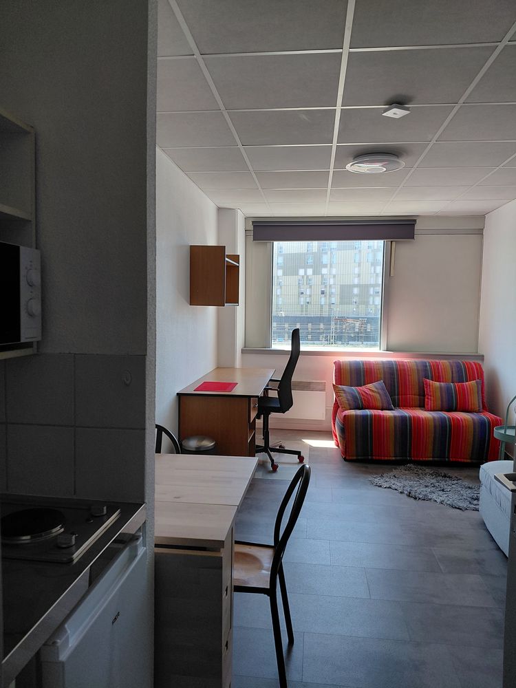 Studio meublé