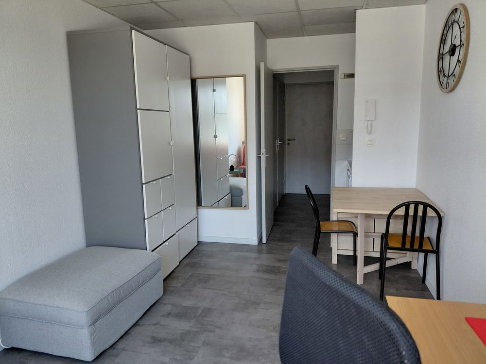 Studio meublé