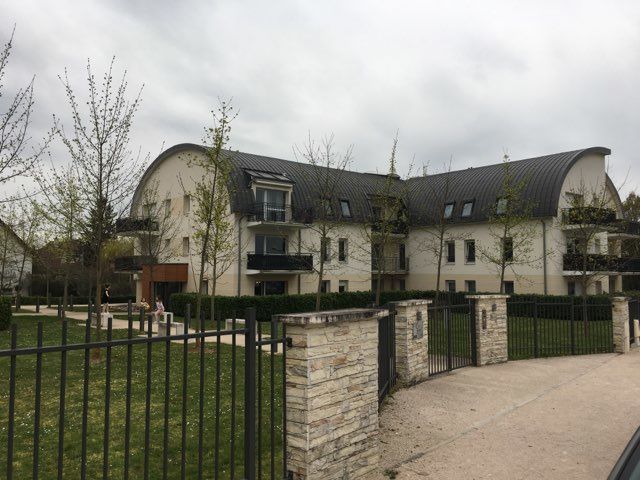 APPARTEMENT T2 PROCHE CHU FRANCOIS MITTERRAND
