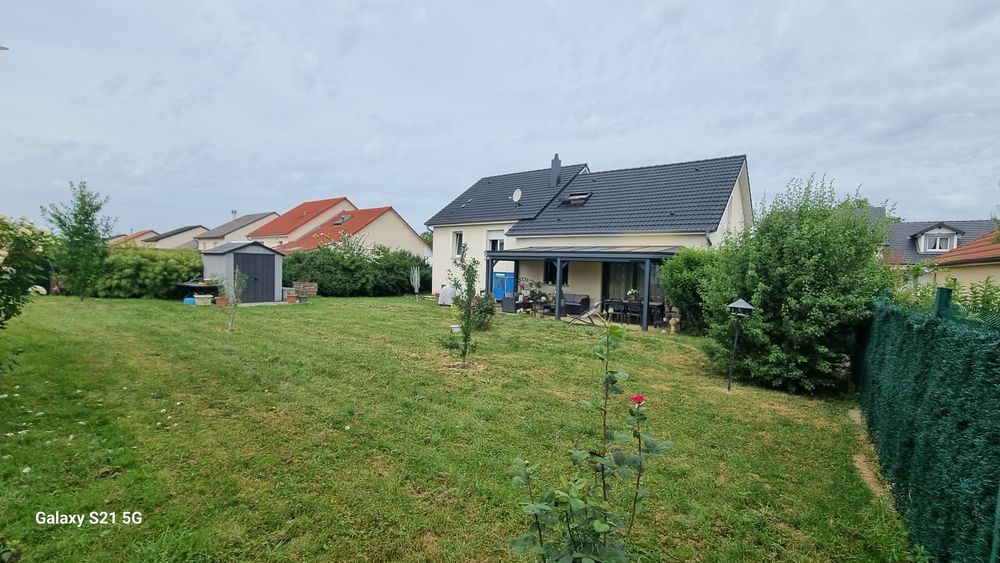 MAISON INDIVIDUELLE 133M2 - TERRAIN 721M2 - 4 CHAMBRES