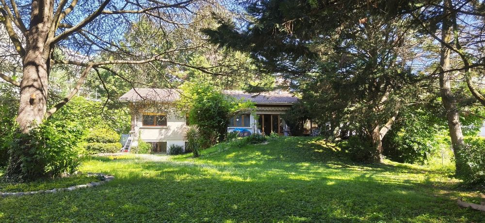 RARE À Annemasse- Maison de 147 m² avec grand parc paysagé