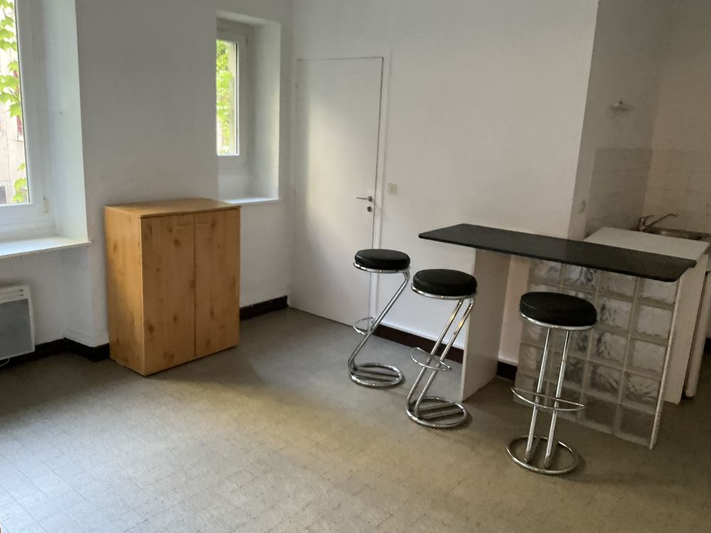 Appartement F1bis lumineux et calme Besançon Boucle