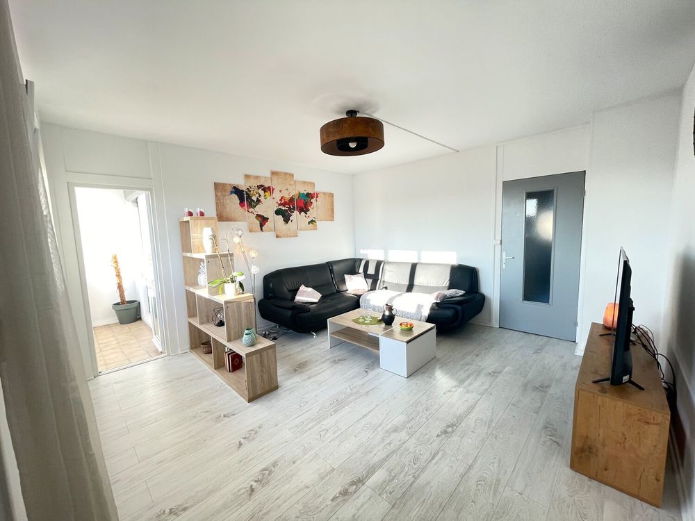 Appartement T4 avec balcon neuf avec vue sur le Canigou