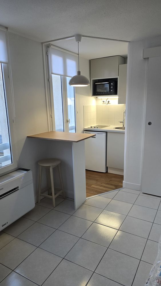 Studio meublé rénové - 14 m² - Climatisation - Dijon