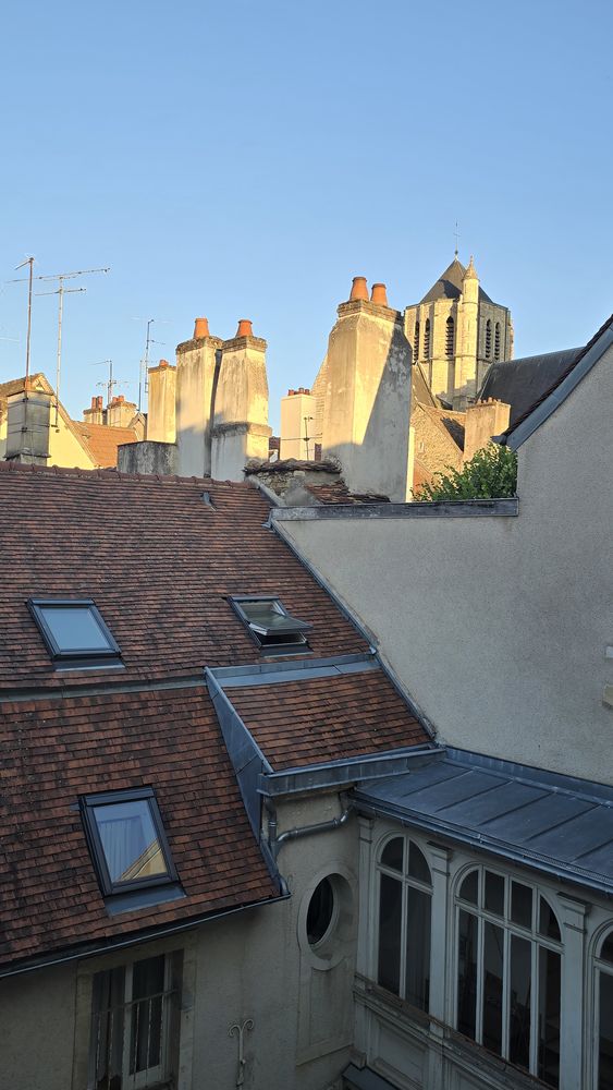 Studio meublé rénové - 14 m² - Climatisation - Dijon