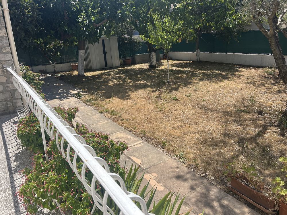 Maison mitoyenne 120m2 terrain 360 m2 garage possib piscine