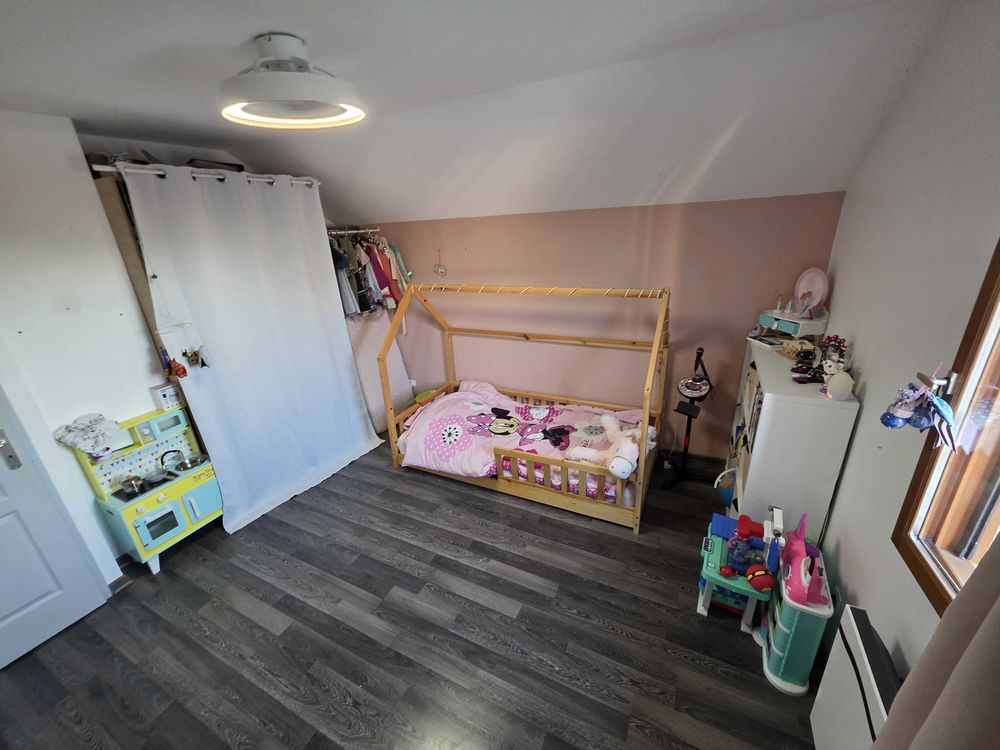 Maison familiale avec piscine €" 100 m²