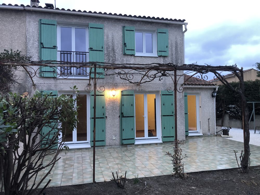 Maison R+1 T4 95m², climatisation, 300m² Terrain, AVIGNON