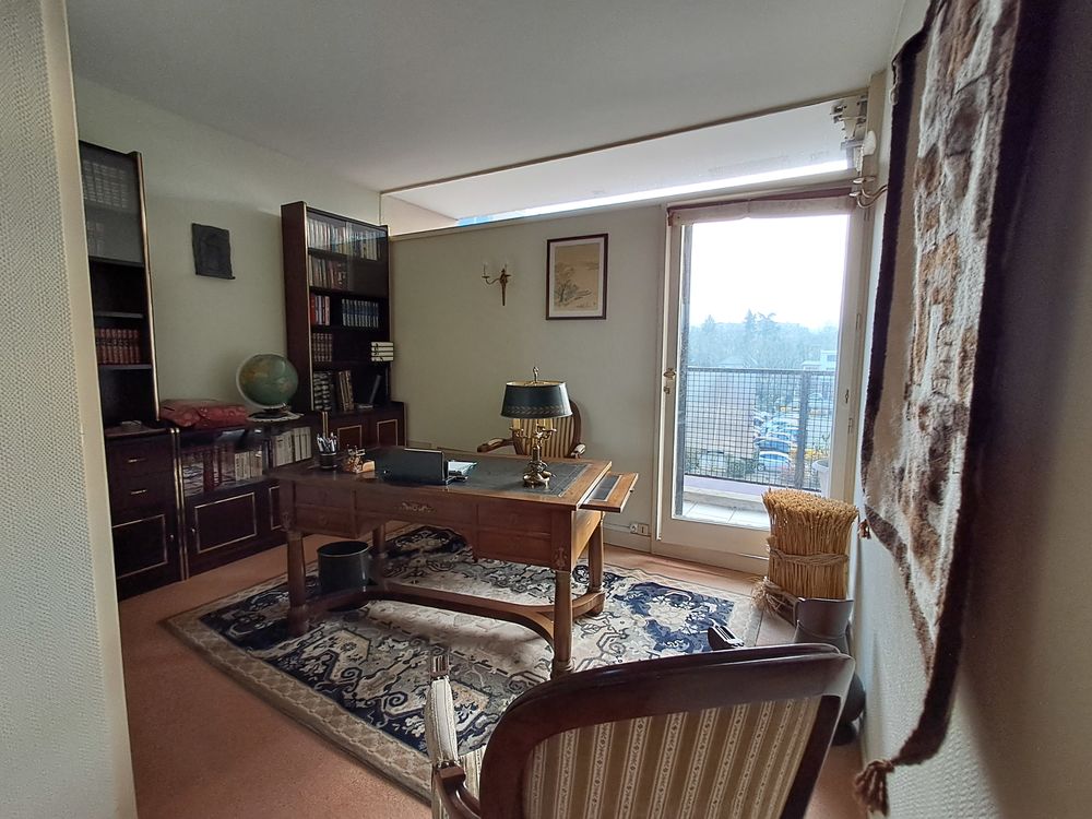 Appartement 4 pièces / 101 m2 / 3ème étage