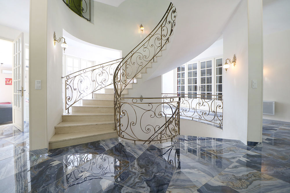 Villa de prestige pour seniors - une adresse confidentielle