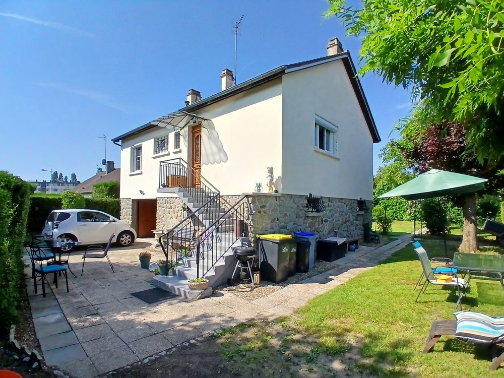 Particulier une maison sous-sol entièrement rénovée