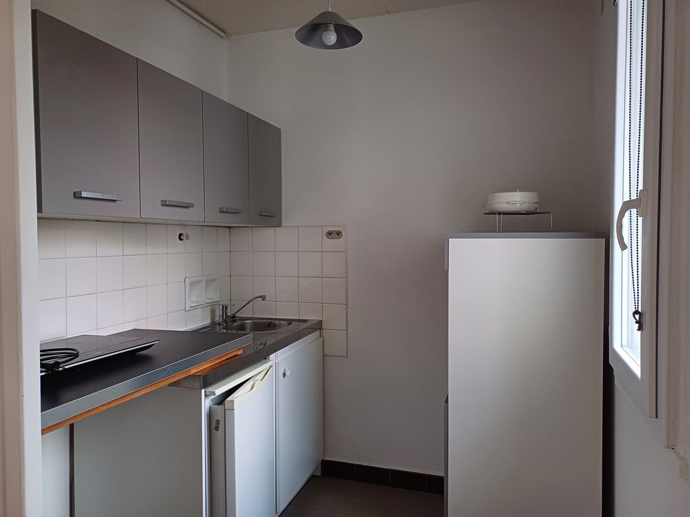 T1 - 31 m² - A GRENOBLE QUARTIER STALINGRAD