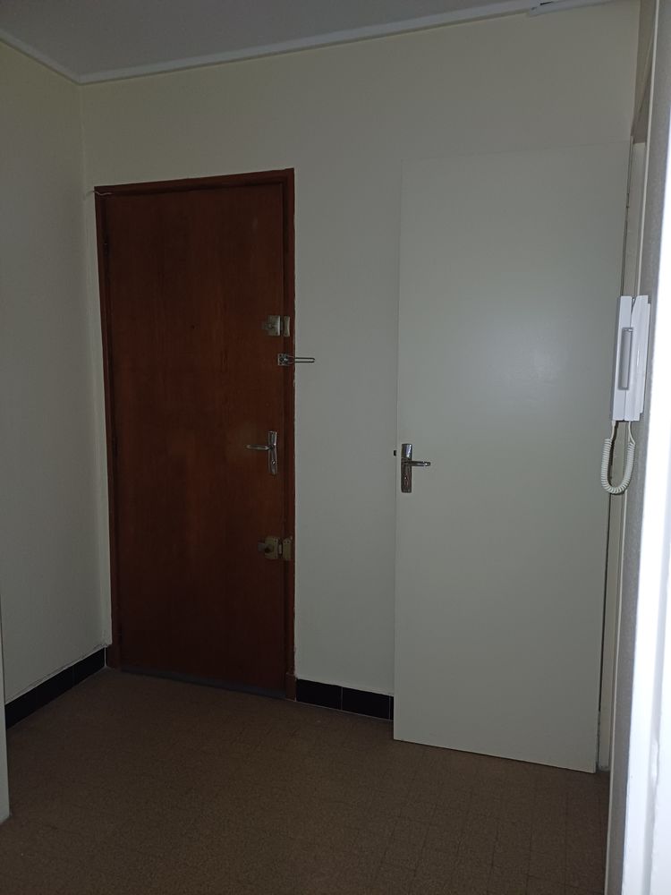 T1 - 31 m² - A GRENOBLE QUARTIER STALINGRAD