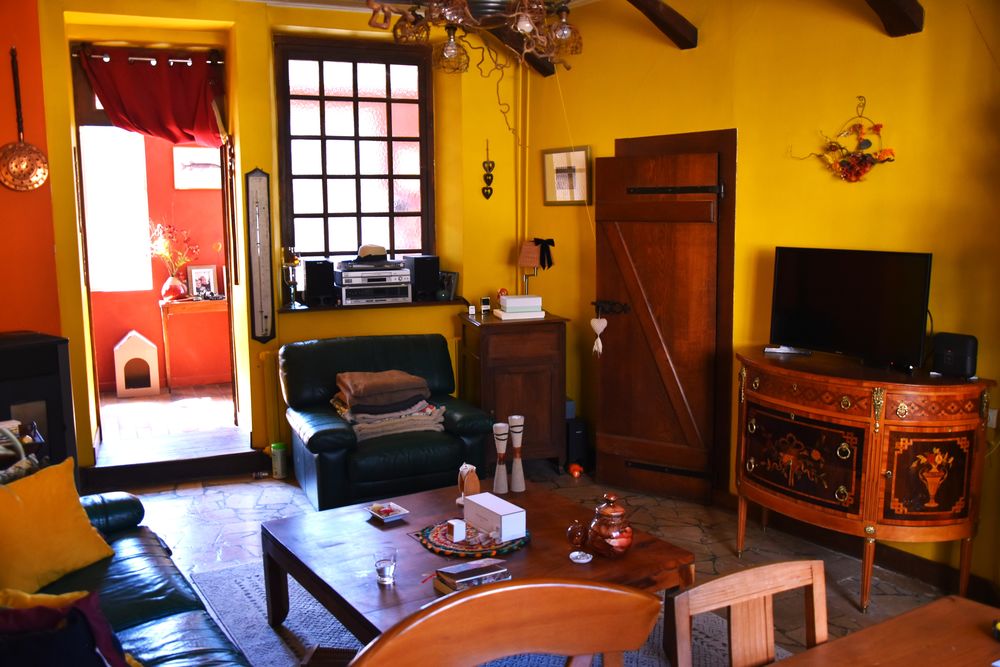 Maison bord de ORNANS