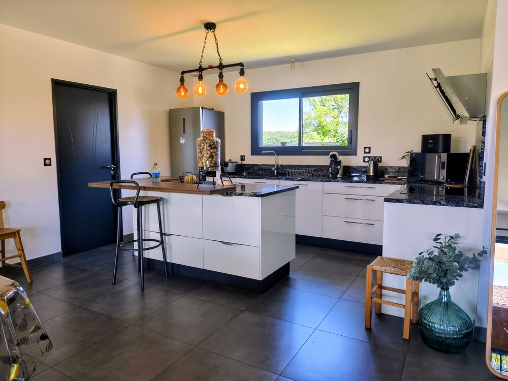 Maison de plain pied recentre 2019 avec un grand terrain