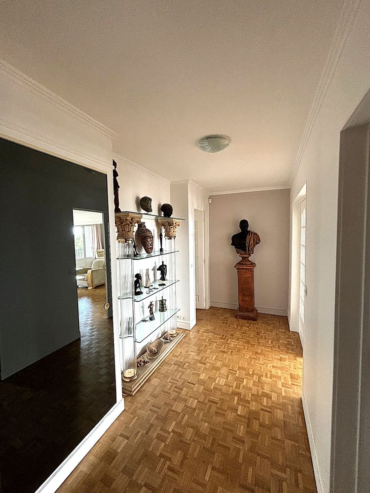 5 PIÈCES 108 m² LUMINEUX BALCON BOX AUCUN TRAVAUX