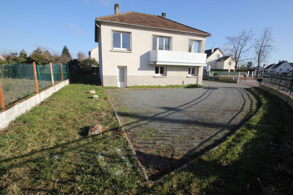Maison 130 m² habitables ? Grand terrain ? Aucun vis?à?vis