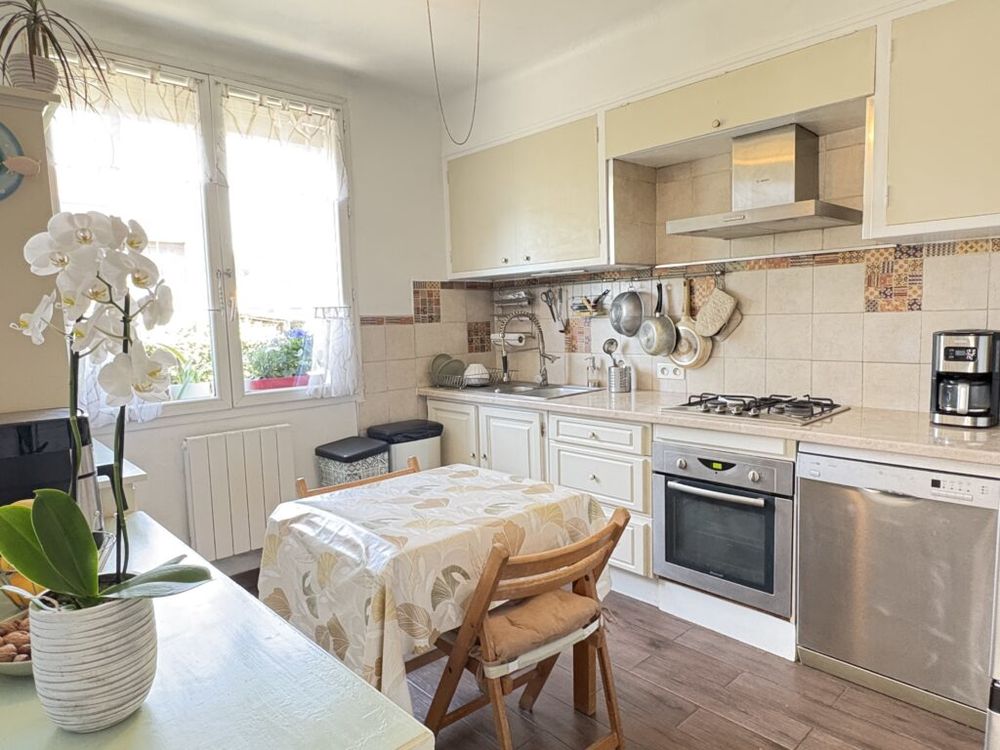 Maison T3 98m2 + Comble aménagé Chambre et bureau