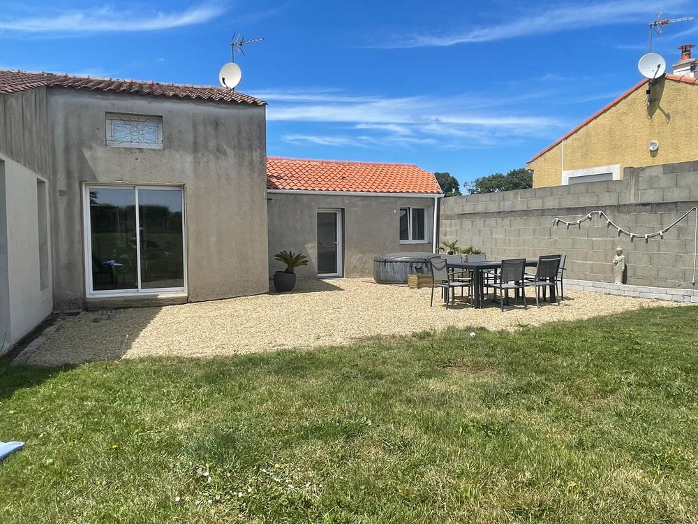 Maison calme familiale à la campagne proche de la mer