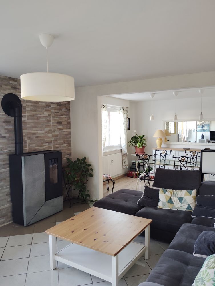Particulier grand appartement 4/5 pièces RDC surélevé