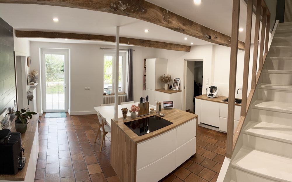 Maison rénovée 6 pièces - 178 m²