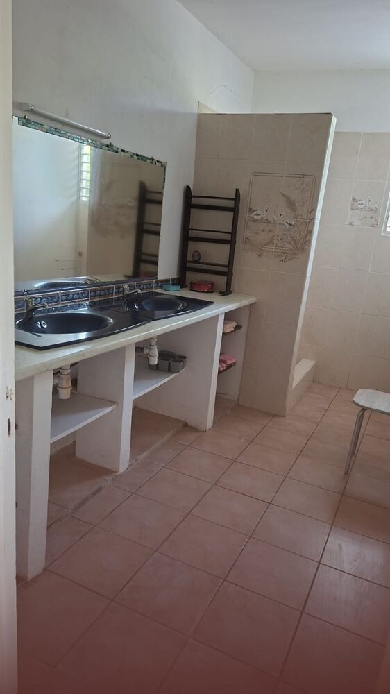 BIENDESIREE.Grd F3, 70m, grde terrasse, jardin, 2 parkings