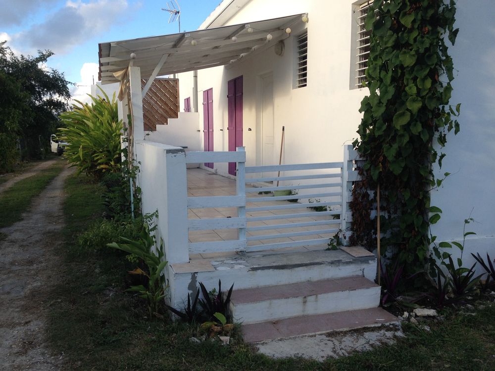 BIENDESIREE.Grd F3, 70m, grde terrasse, jardin, 2 parkings