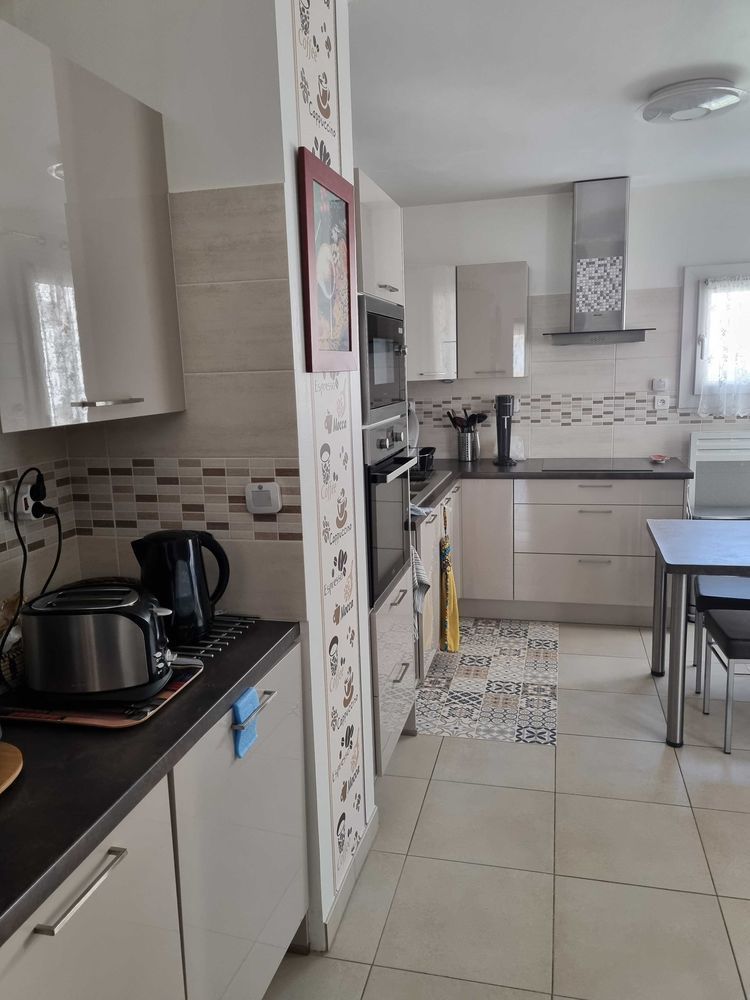 appartement F5 Toulon st Roch modifié en F4