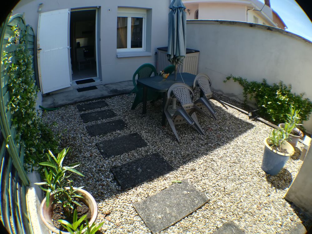 T2 proche fac rdc terrasse sud wifi quartier très calme wifi