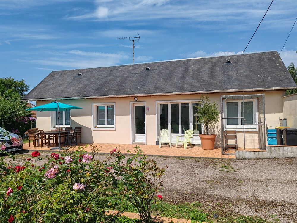 Maison de plain-pied 75 m² , 2 chambres,Double garage