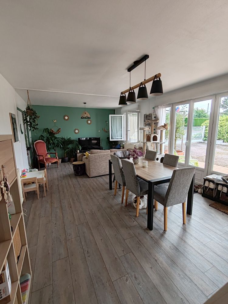 Maison de plain-pied 75 m² , 2 chambres,Double garage