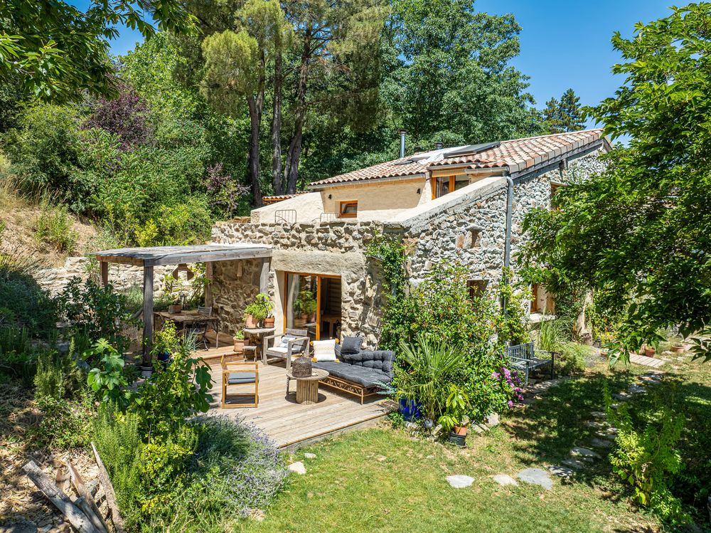Hameau de charme en pierre - 3 habitations - Vue panoramique