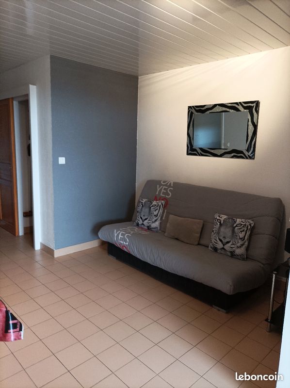 STUDIO CABINE FACE A LA MER DIRECT PLAGE