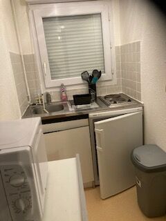 STUDIO 20 M2 AURILLAC CENTRE IDEAL ETUDIANT