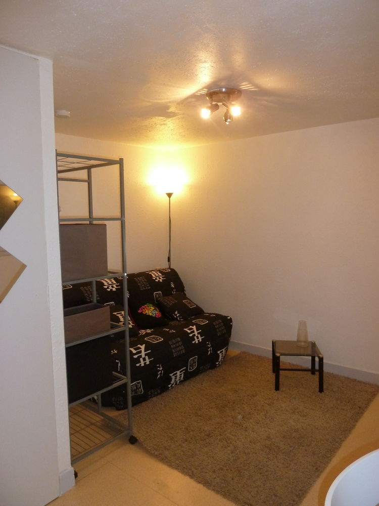 STUDIO 20 M2 AURILLAC CENTRE IDEAL ETUDIANT