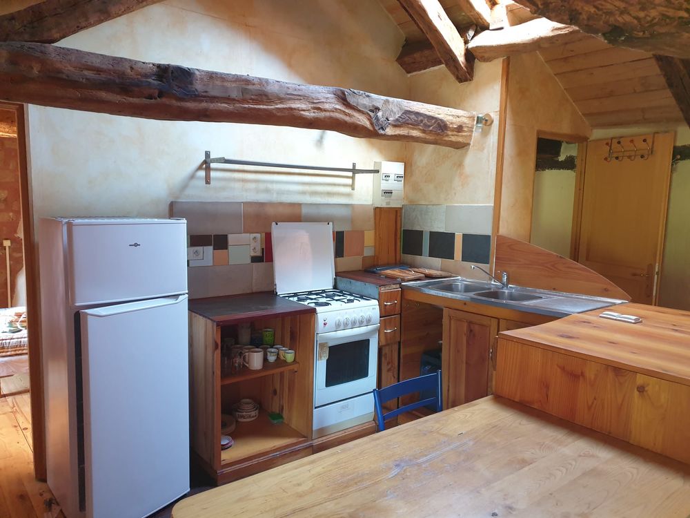 charmant T2, 42 m², proximité St Affrique, 370€ HC