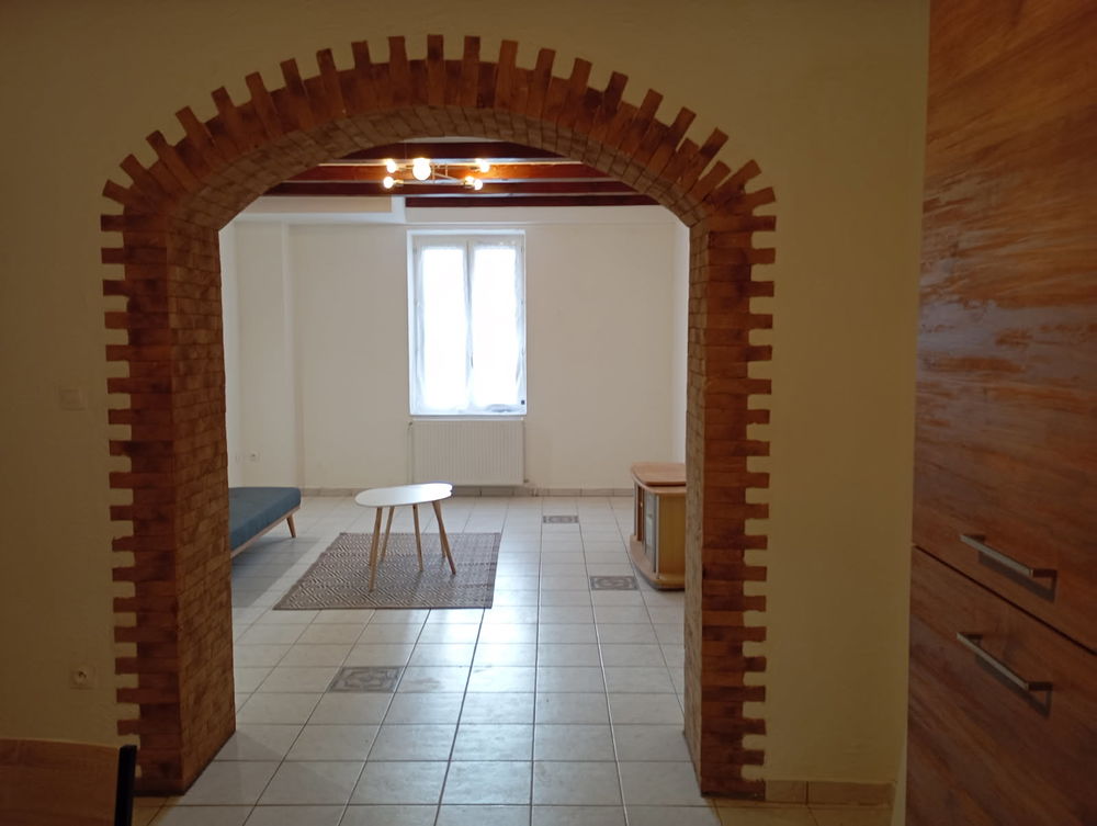 Maison avec jardin et garage