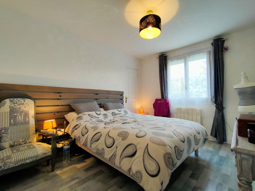 Pavillon de plain pied 147 M2 + sous sol