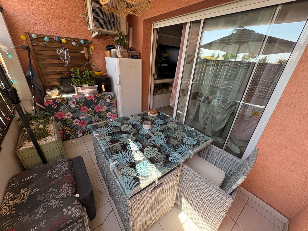 appartement 50 m2 frontignan + 2 places de parking