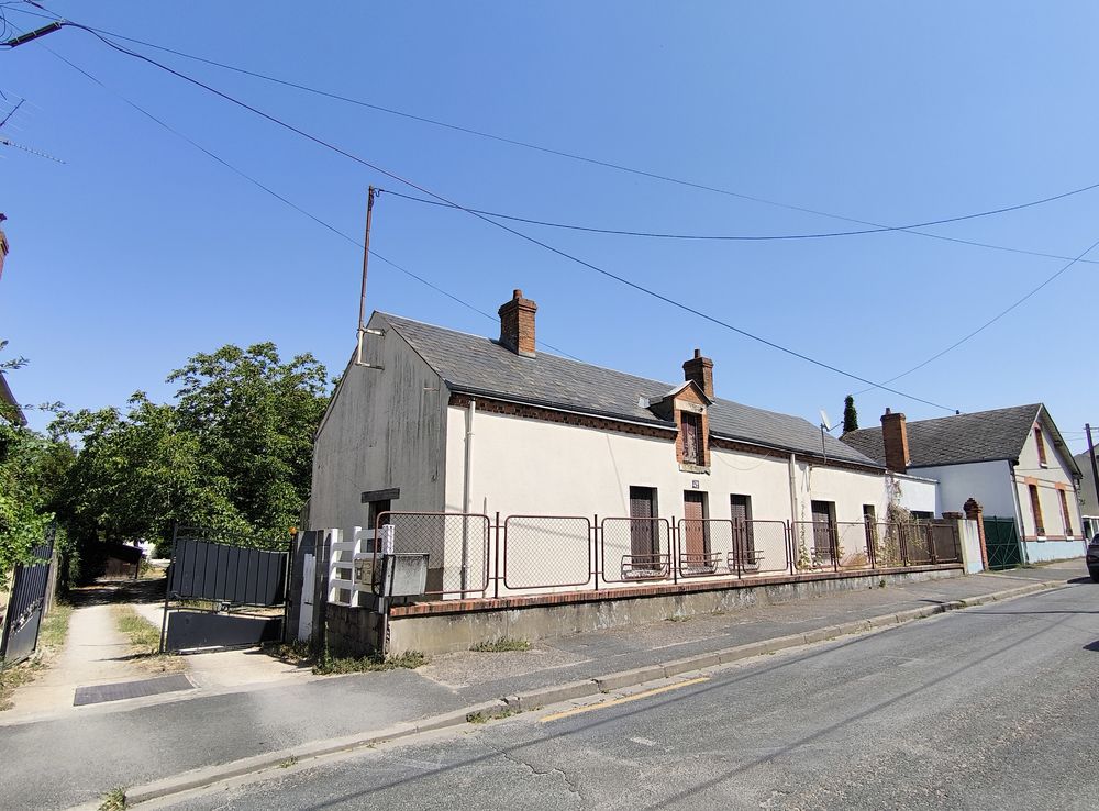 Maison ancienne à Orléans Nord quartier blossieres murlins