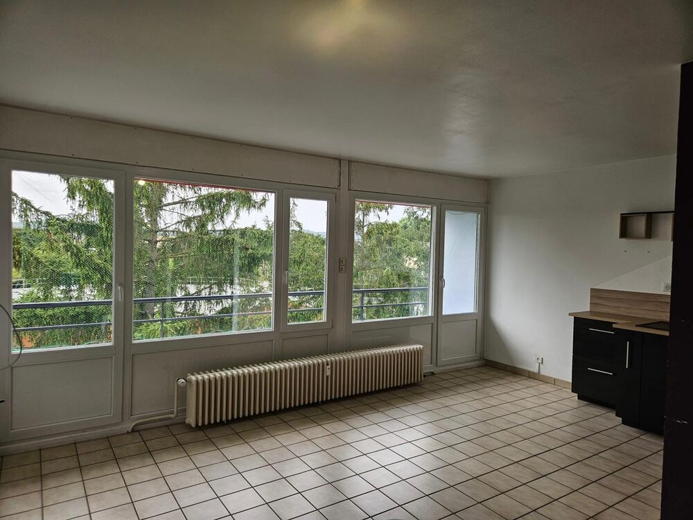 F2 de 53 m² Dernier étage avec ascenseur, garage, cave